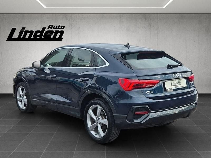 Gebraucht Audi Q3 Sportback Performance 150 PS (110 kW) 2020 Kosmosblau SUV