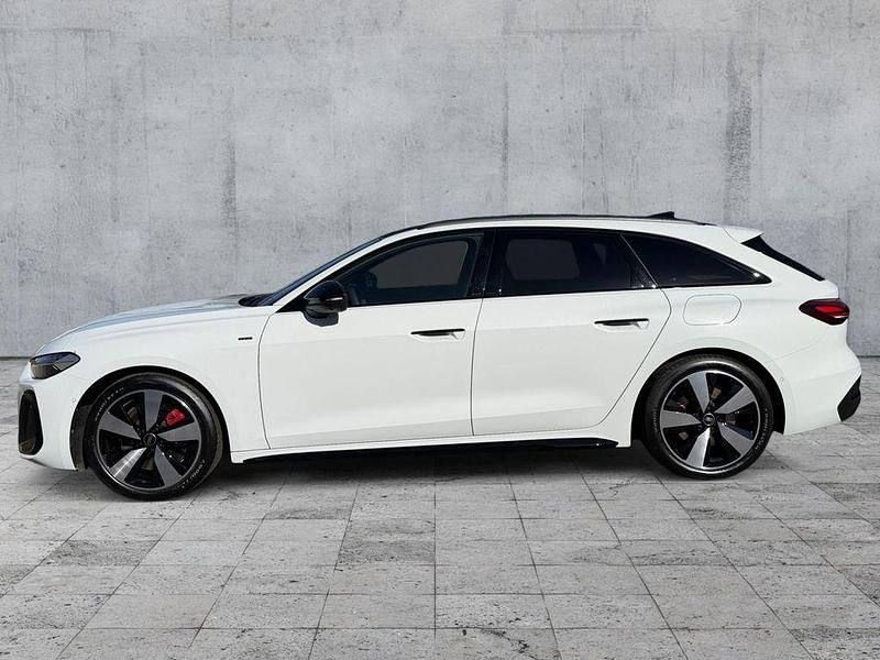 Gebraucht Audi A5 S-Line 299 PS (219 kW) 2025 Gletscherweiß metallic Kombi