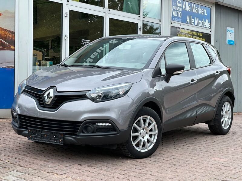 Grau Gebraucht 2014 Renault Captur Expression SUV | 8.900 € (Fairer Preis) - Bild 1/4