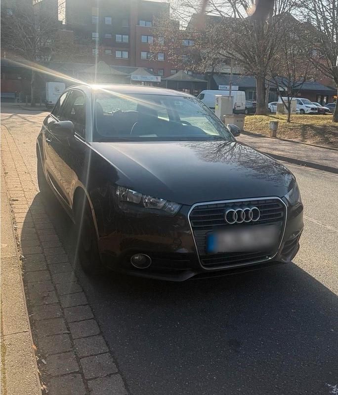 Gebraucht Audi A1 122 PS (89 kW) 2011 Braun Kleinwagen