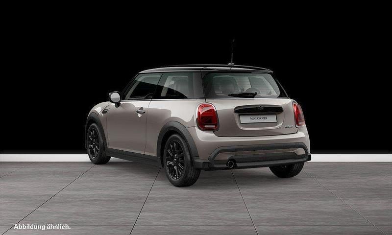 Gebraucht Mini Cooper 136 PS (100 kW) 2023 Grau Kleinwagen