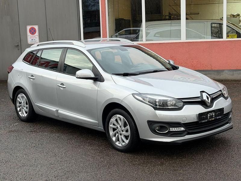 Gebraucht Renault Mégane III Initiale Paris 116 PS (85 kW) 2014 Grau Limousine