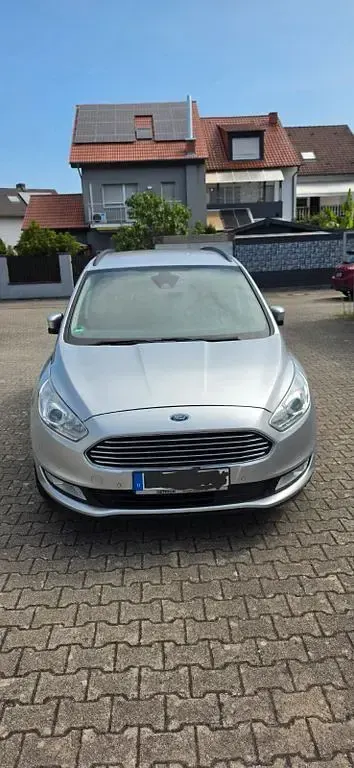 Gebraucht Ford Galaxy Business Edition 179 PS (131 kW) 2017 Silber Van / Kleinbus