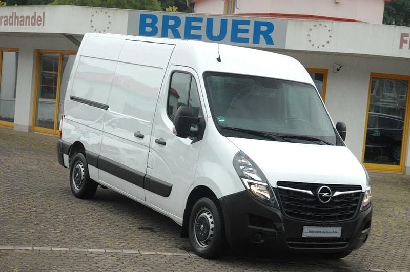 Weiss Gebraucht 2020 Opel Movano Van | 15.927 € (Fairer Preis) - Bild 1/4