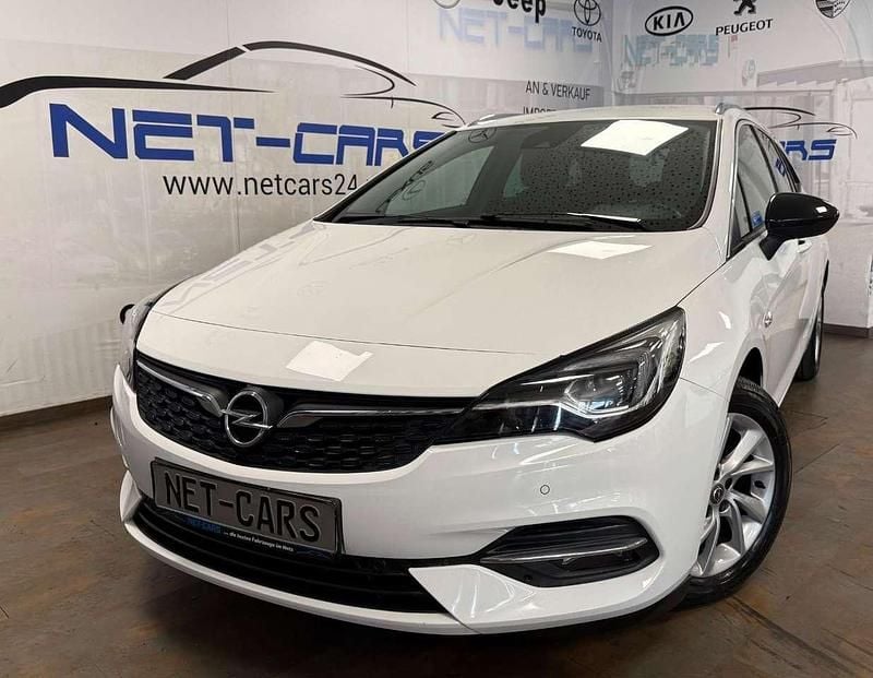 Weiß Gebraucht 2022 Opel Astra Edition Kombi | 11.950 € (Guter Preis) - Bild 1/3