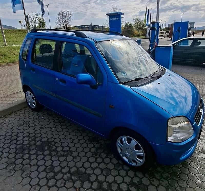 Usata Opel Agila 2001 Blu Monovolume
