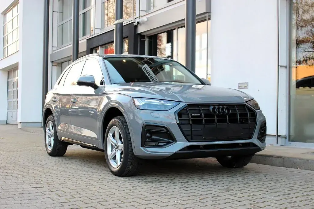 Gebraucht Audi Q5 Advanced 204 PS (150 kW) 2024 Nardograu individual lackierun SUV