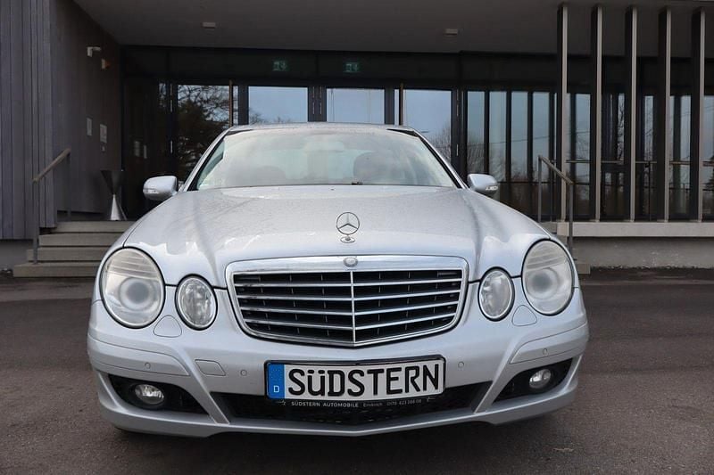 Używany Mercedes E280 190 KM (139 kW) 2007 Srebrny Sedan/Limuzyna