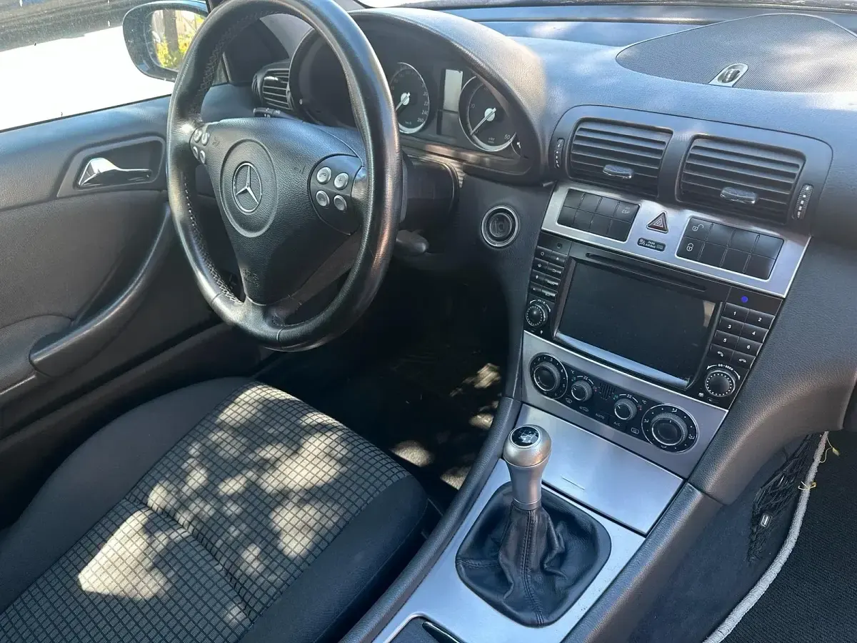 Gebraucht Mercedes CLC220 150 PS (110 kW) 2007 Schwarz Coupé