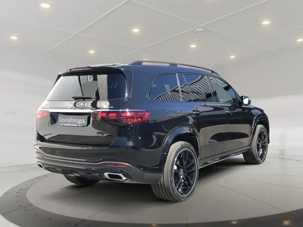 Gebraucht Mercedes GLS450 367 PS (269 kW) 2026 Metalliclack obsidianschwarz SUV