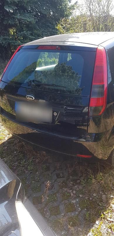 Gebraucht Ford Fiesta 80 PS (58 kW) 2002 Schwarz Kleinwagen