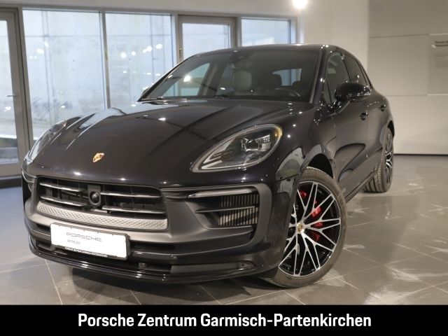 Gebraucht Porsche Macan GTS 441 PS (324 kW) 2023 Tiefschwarzmetallic SUV