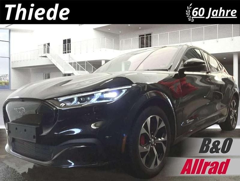 Gebraucht Ford Mustang Mach-E Sport 197 kW (269 PS) 2022 Schwarz metallic SUV