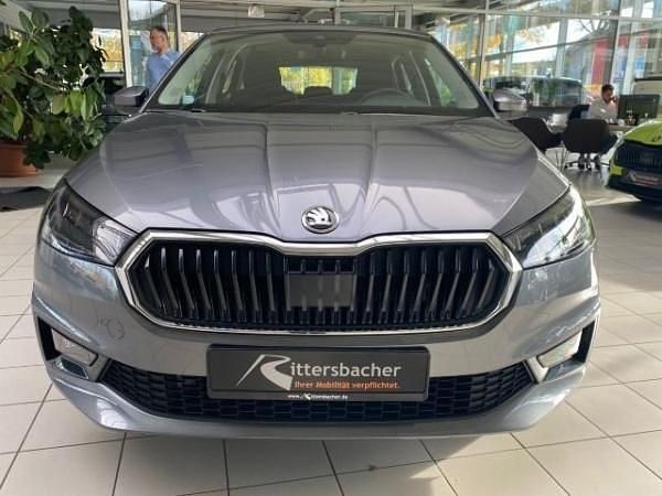 Neu Skoda Fabia Selection 95 PS (69 kW) 2025 Grau (graphitegrau metallic) Kleinwagen