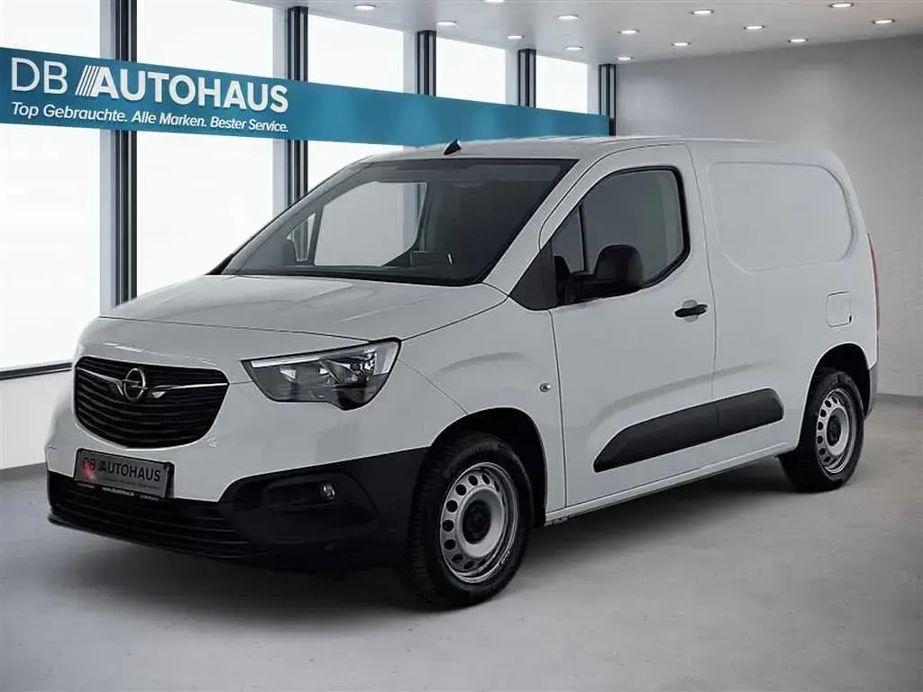 Gebraucht Opel Combo Edition 102 PS (75 kW) 2022 Van / Kleinbus