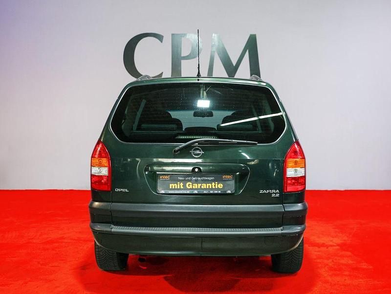 Gebraucht Opel Zafira Selection 147 PS (108 kW) 2001 Grün Van / Kleinbus
