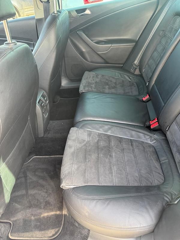 Gebraucht VW Passat 170 PS (125 kW) 2010 Grau Kombi