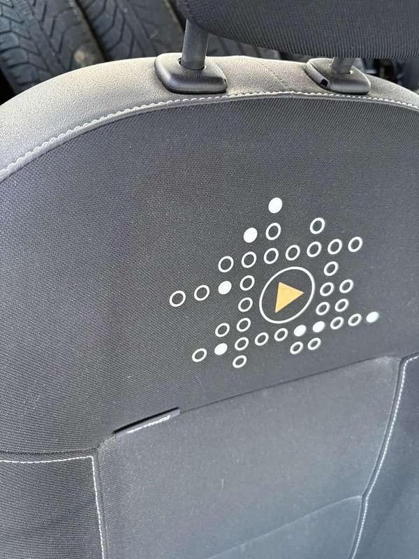 Gebraucht Renault Twingo 75 PS (55 kW) 2011 Perlmuttschwarz Kleinwagen