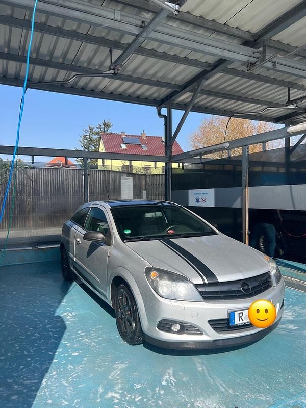 Gebraucht Opel Astra Cabriolet 105 PS (77 kW) 2005 Grau Cabrio