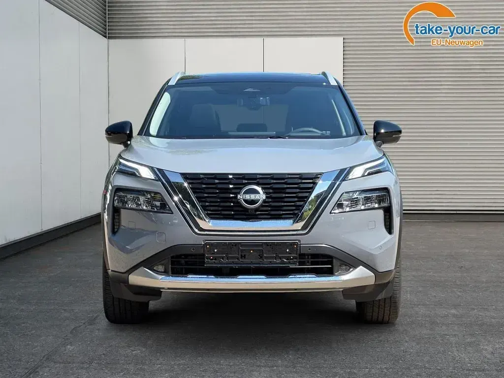 Neu Nissan X-Trail 360º 163 PS (119 kW) 2026 Grau SUV