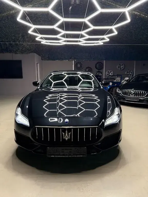 Gebraucht Maserati Quattroporte 430 PS (316 kW) 2018 Schwarz Limousine