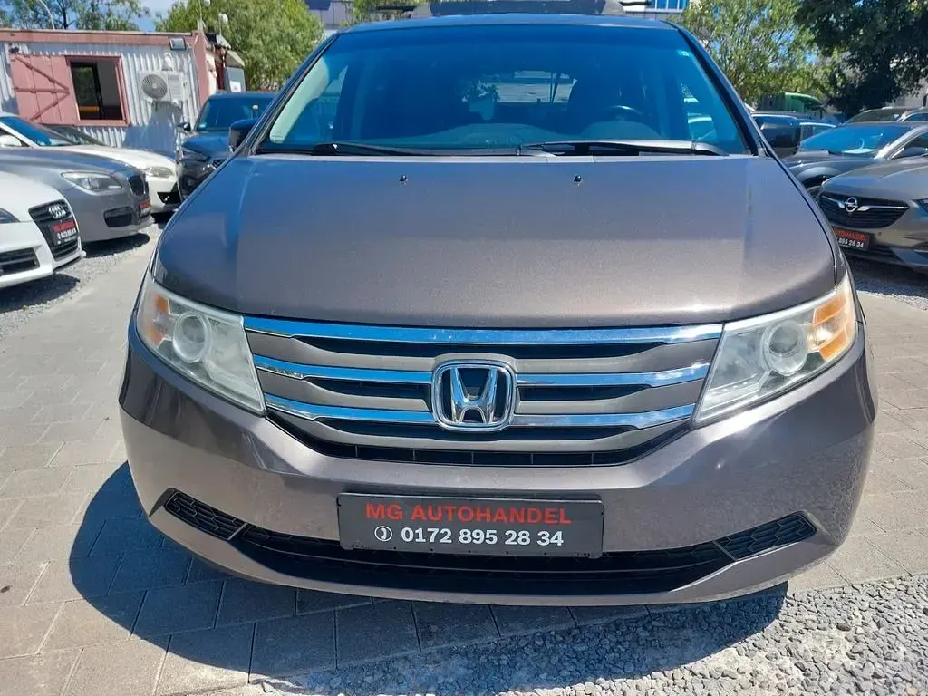 Gebraucht Honda Odyssey EX-L 247 PS (181 kW) 2012 Grau Van / Kleinbus