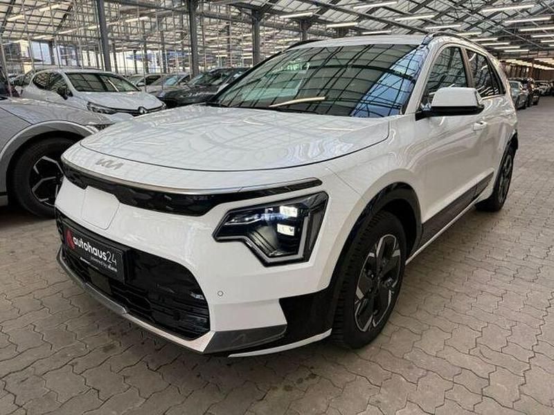Gebraucht Kia e-Niro Inspiration 150 kW (204 PS) 2023 Weiß SUV