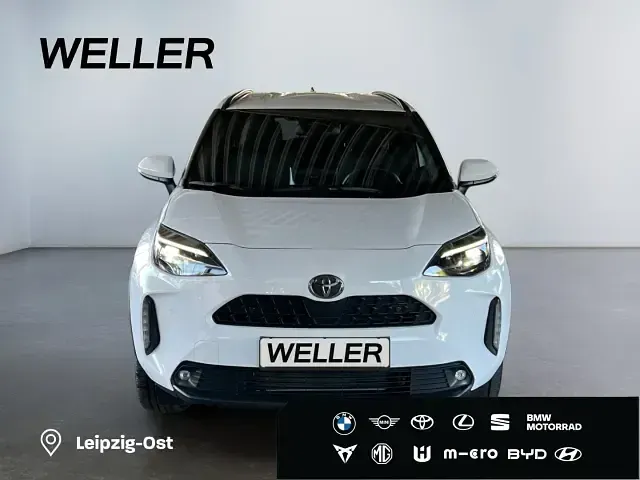 Gebraucht Toyota Yaris Cross 131 PS (96 kW) 2025 Weiss SUV