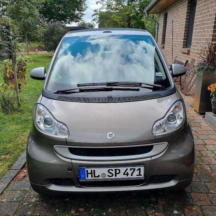 Grau Gebraucht 2011 Smart ForTwo Cabrio Cabrio | 6.000 € (Guter Preis) - Bild 1/4