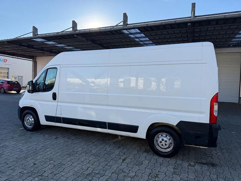 Gebraucht Peugeot Boxer 140 PS (102 kW) 2020 Weiß Van