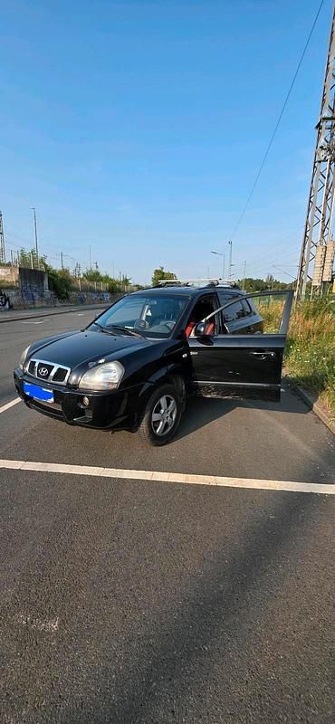 Schwarz Gebraucht 2004 Hyundai Tucson SUV | 3.000 € (Fairer Preis) - Bild 1/4
