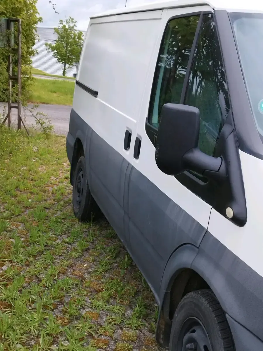 Gebraucht Ford Transit 101 PS (74 kW) 2013 Weiß Van / Kleinbus