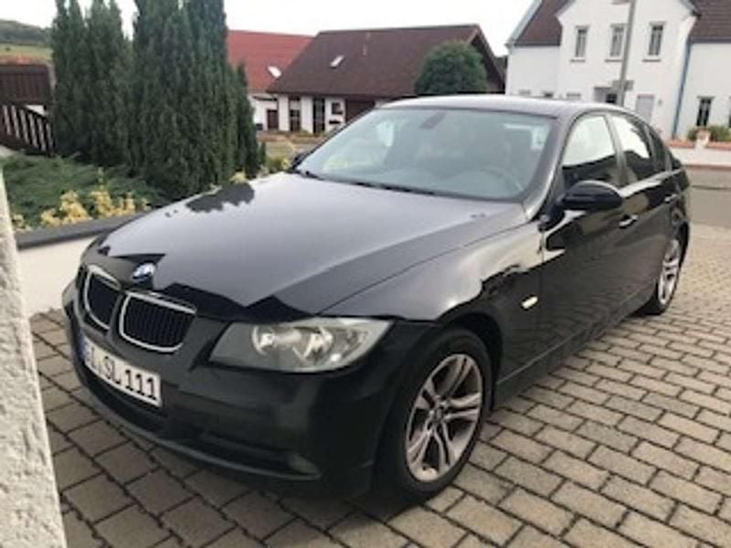 Schwarz Gebraucht 2008 BMW 320 Limousine | 5.995 € (Fairer Preis) - Bild 1/4