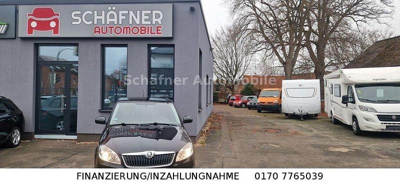Gebraucht Skoda Fabia Ambition 60 PS (44 kW) 2013 Schwarz Limousine