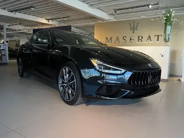 Gebraucht Maserati Ghibli GT 330 PS (242 kW) 2023 Other Limousine