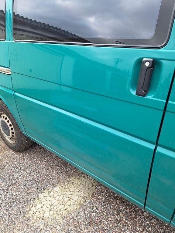 Gebraucht VW T4 84 PS (61 kW) 1999 Grün Van