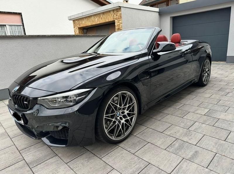 Schwarz Gebraucht 2019 BMW M4 Cabriolet Performance Cabrio | 53.800 € (Fairer Preis) - Bild 1/4
