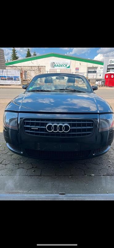 Schwarz Gebraucht 2003 Audi TT Cabrio | 3.999 € (Fairer Preis) - Bild 1/4