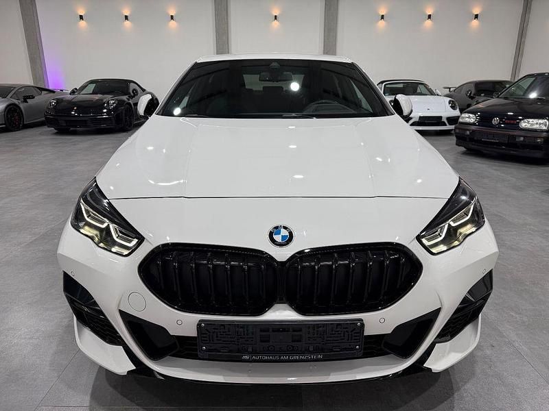 Gebraucht BMW 218 M Sport 136 PS (100 kW) 2024 Weiß Coupé