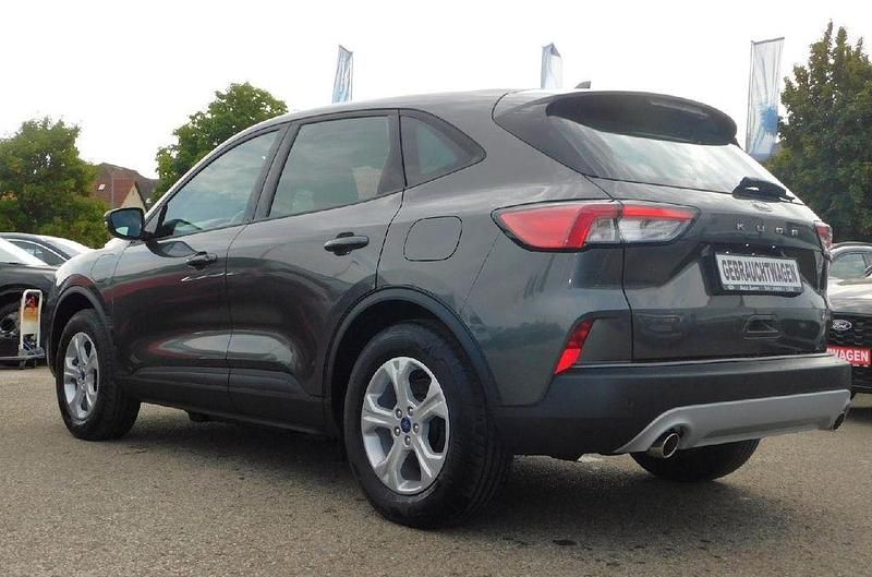 Gebraucht Ford Kuga Cool & Connect 152 PS (111 kW) 2022 SUV