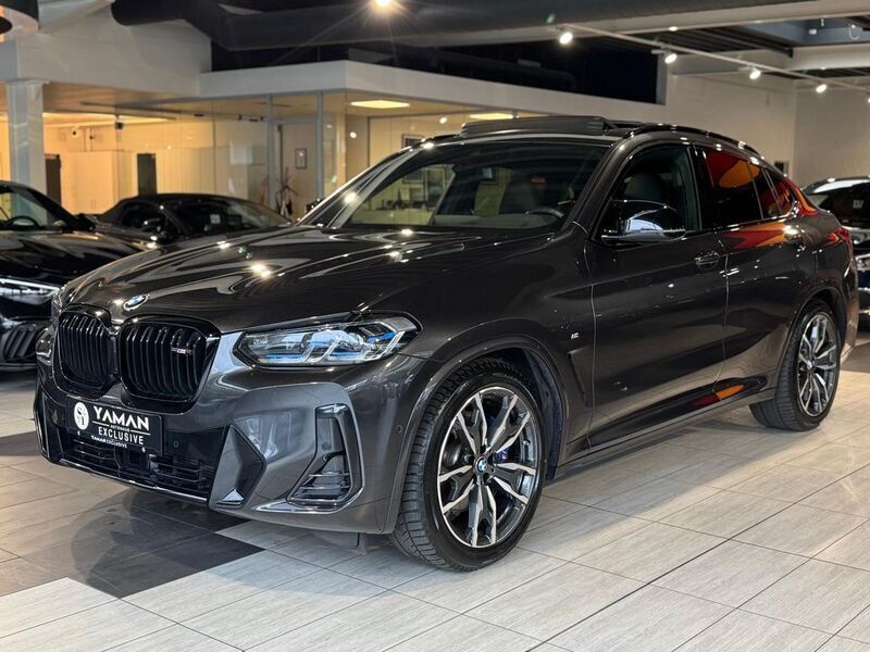 Grau Gebraucht 2023 BMW X4 M Sport SUV | 57.850 € (Fairer Preis) - Bild 1/4