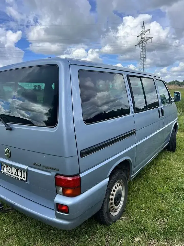 Gebraucht VW T4 103 PS (75 kW) 1999 Silber Van