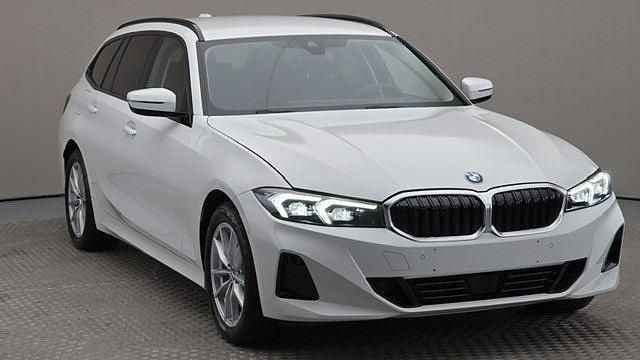 Gebraucht BMW 318 150 PS (110 kW) 2024 Weiß Kombi