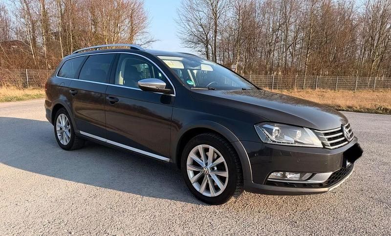 Gebraucht VW Passat Alltrack 177 PS (130 kW) 2014 Grau Kombi