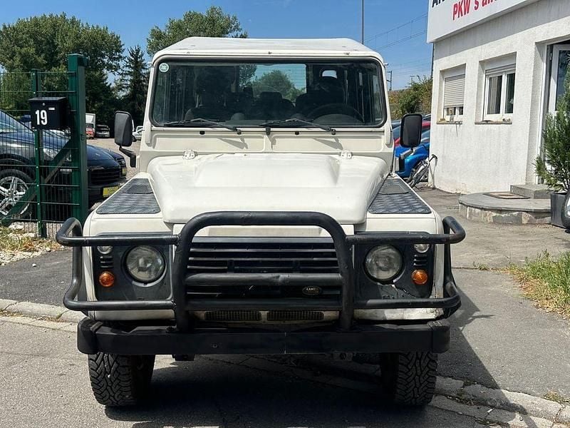 Gebraucht Land Rover Defender 122 PS (89 kW) 2012 Weiß SUV