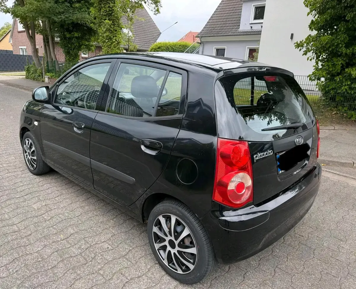 Gebraucht Kia Picanto 70 PS (51 kW) 2009 Schwarz Kleinwagen
