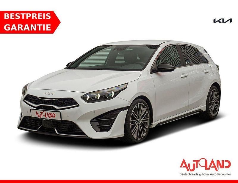 Gebraucht Kia Ceed GT-Line 160 PS (117 kW) 2022 Weiß Kleinwagen
