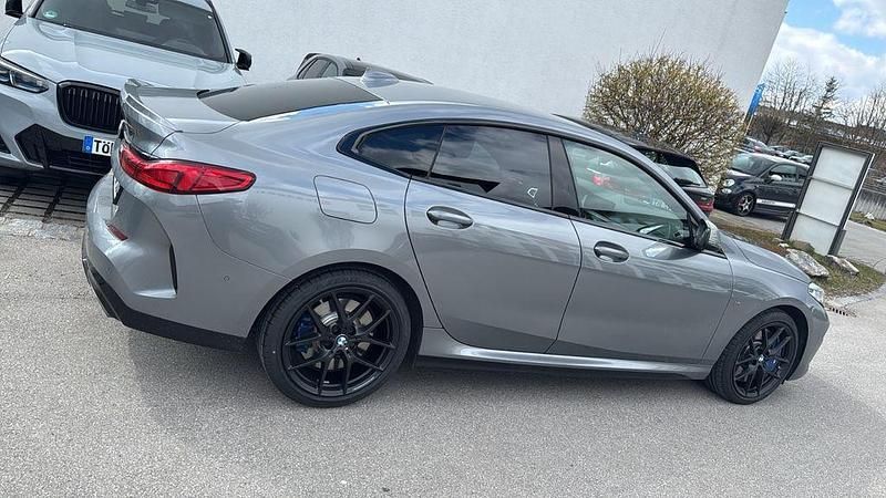 Gebraucht BMW M235 M Performance 306 PS (225 kW) 2023 Silber Coupé