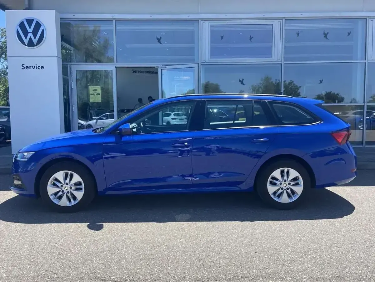Gebraucht Skoda Octavia Ambition 150 PS (110 kW) 2022 Energy blau Kombi