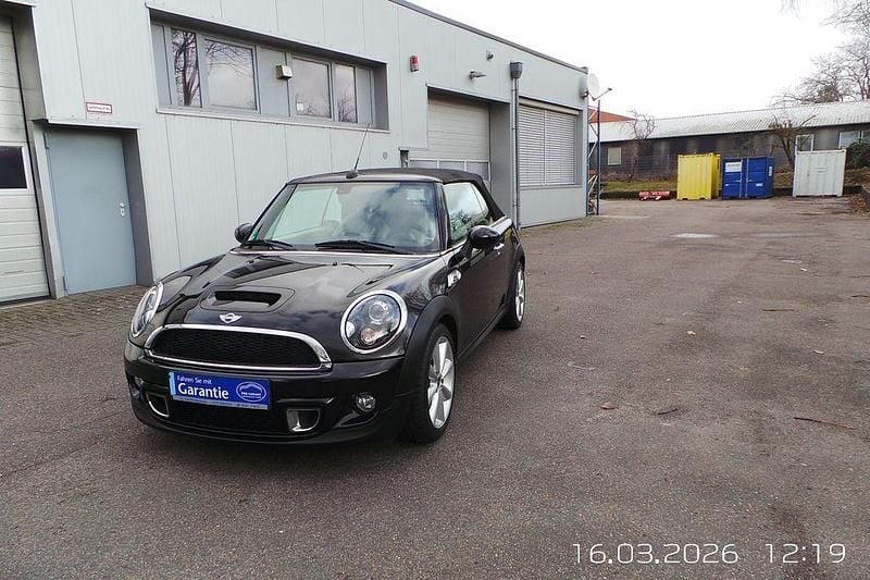 Gebraucht Mini Cooper S Cabriolet 184 PS (135 kW) 2011 Schwarz Cabrio